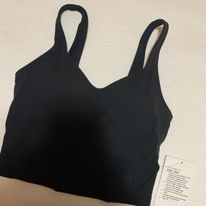 Lululemon crop top